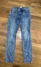Cabi 5492 Cinch Skinny Jeans Blue Wash Paint Splatter Detail Sz 4