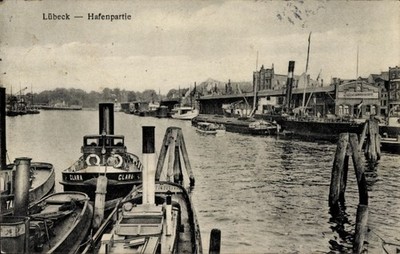 Postcard Hanseatic city of Lübeck, port - 4990993