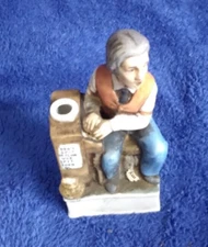 PIANO PLAYER Vintage Whiskey Decanter. MINI Rare Lionstone Sculpture Empty