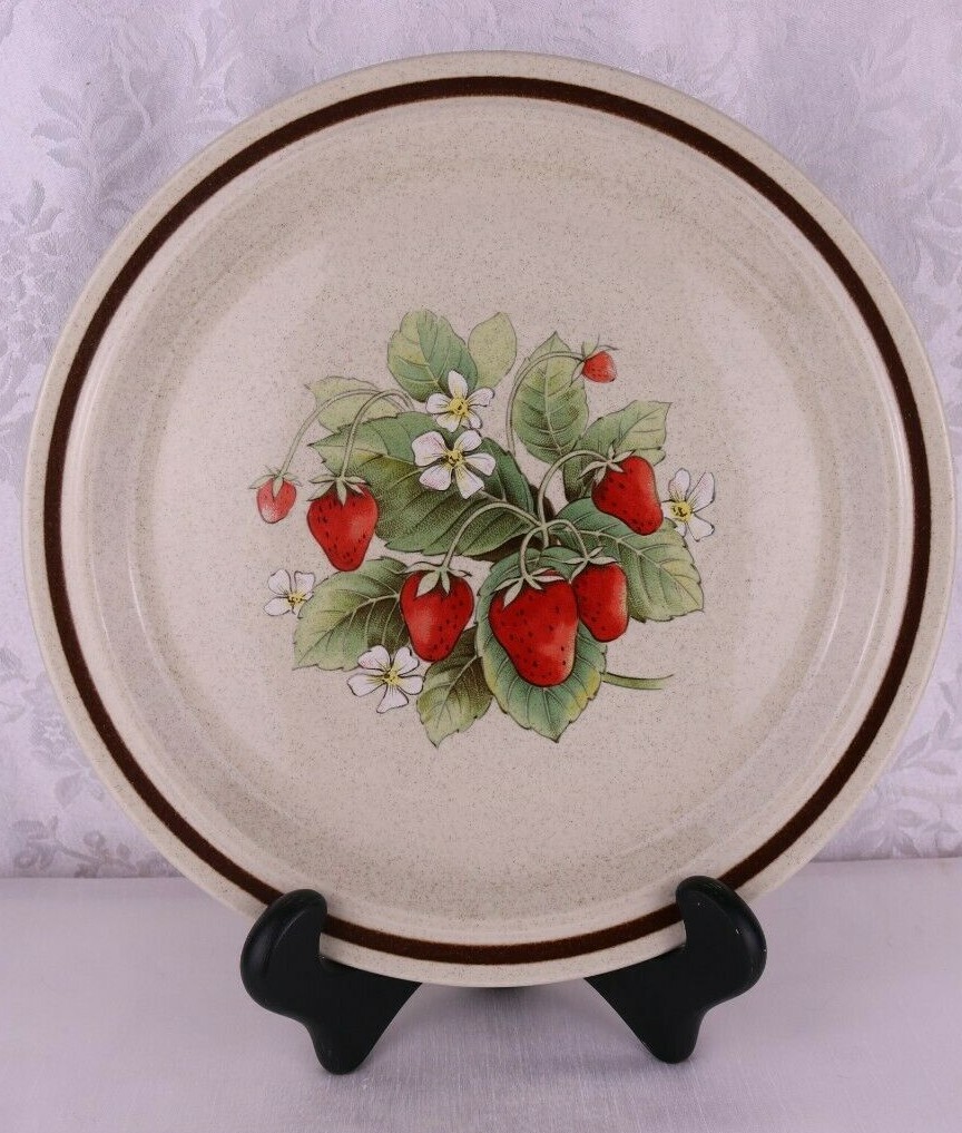 Haniwa Stone GLENDALE 3403 Strawberries 12 