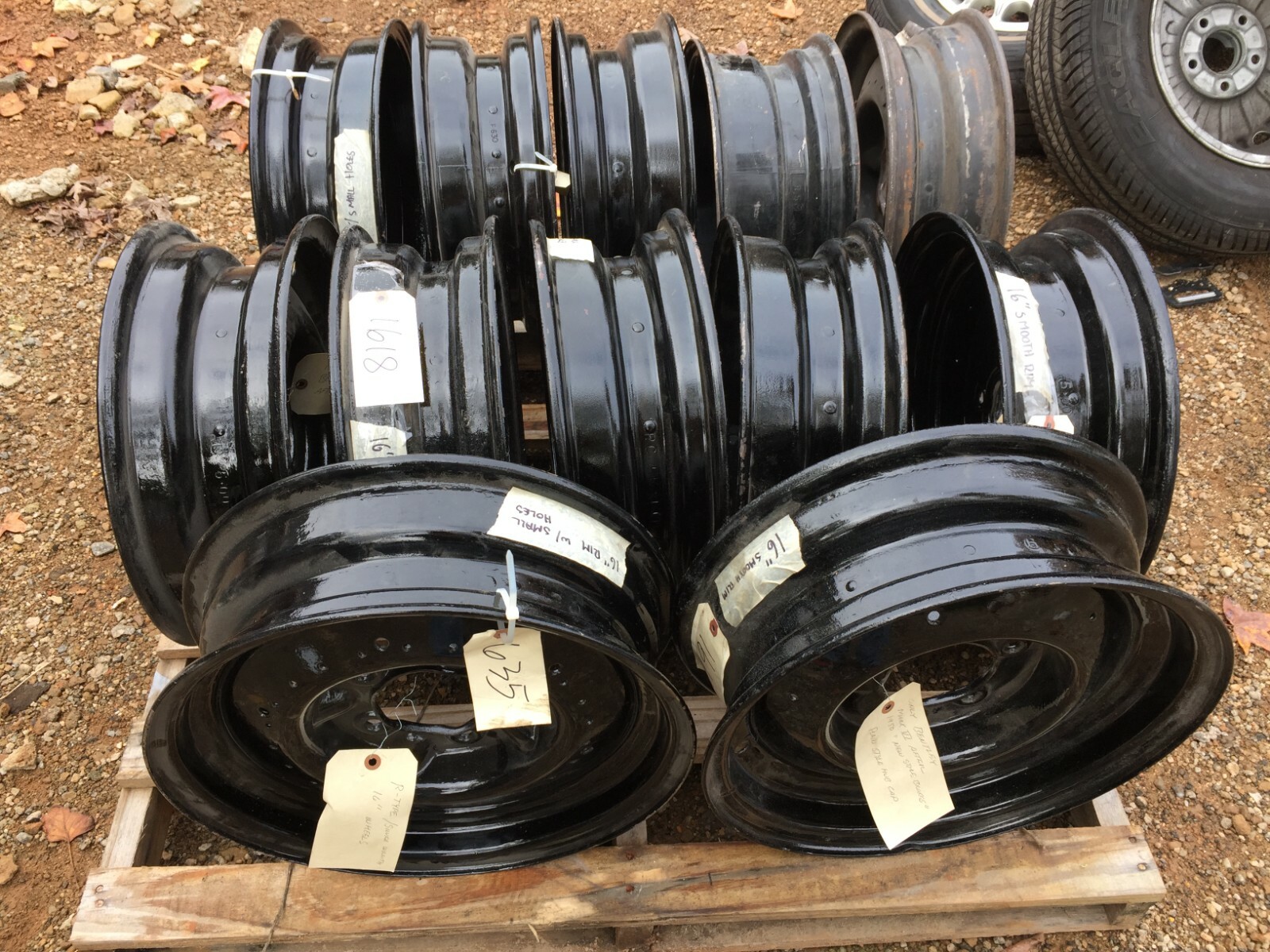 WORLDS LARGEST INVENTORY 1955-65 ROLLS ROYCE CLOUD PHANTOM BENTLEY. ROAD WHEEL