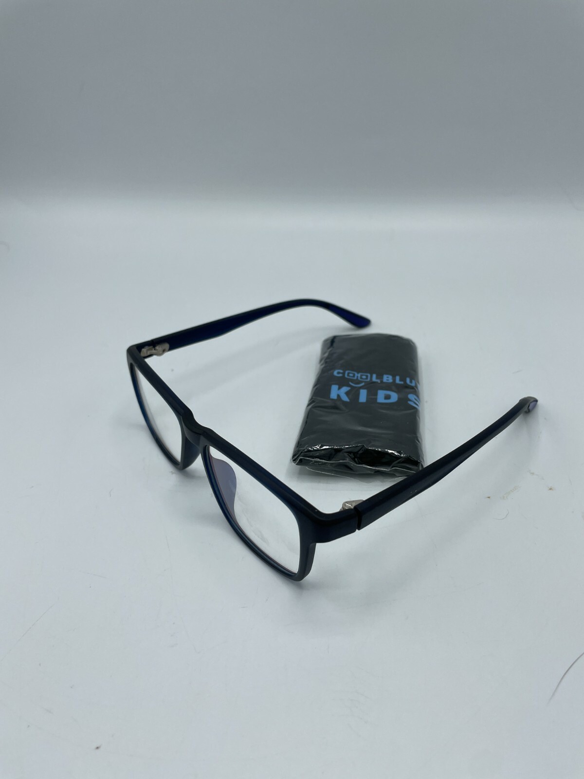Kids Blue Light Blocking Glasses for Teens C180 P30 48, Black Matte Frames