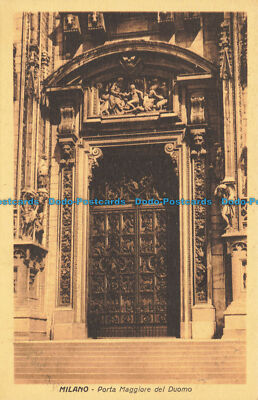R656493 Milano. Porta Maggiore del Duomo. Cesare Capello