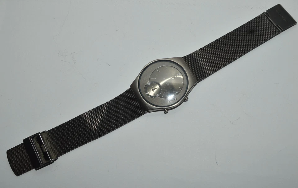 SKAGEN 733XLTTM Titanium Dual Time Watch 37mm Tested 1 Mvnt Works Sold As-Is - Image 3 of 4