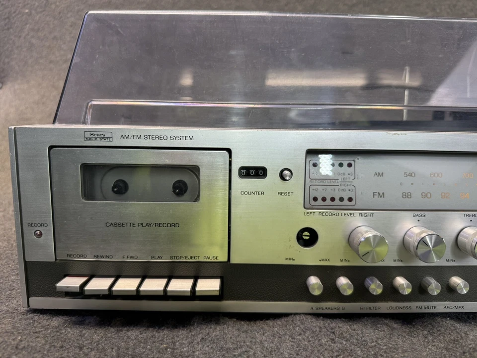 Rare VTG Sears Record/Cassette/8 Track/Am/Fm Player Model 132.91861900 Fast Ship - Image 2 of 4