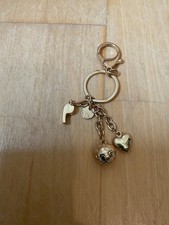 Toller Schlüssel- und Taschenanhänger von MARC CAIN gold