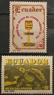 El Salvador MLH Scott C719 C720 Galapagos Islands 1981 F VF Airmail Set