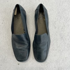 Coach Women's Loafers Navy Blue Size 6 flaws
