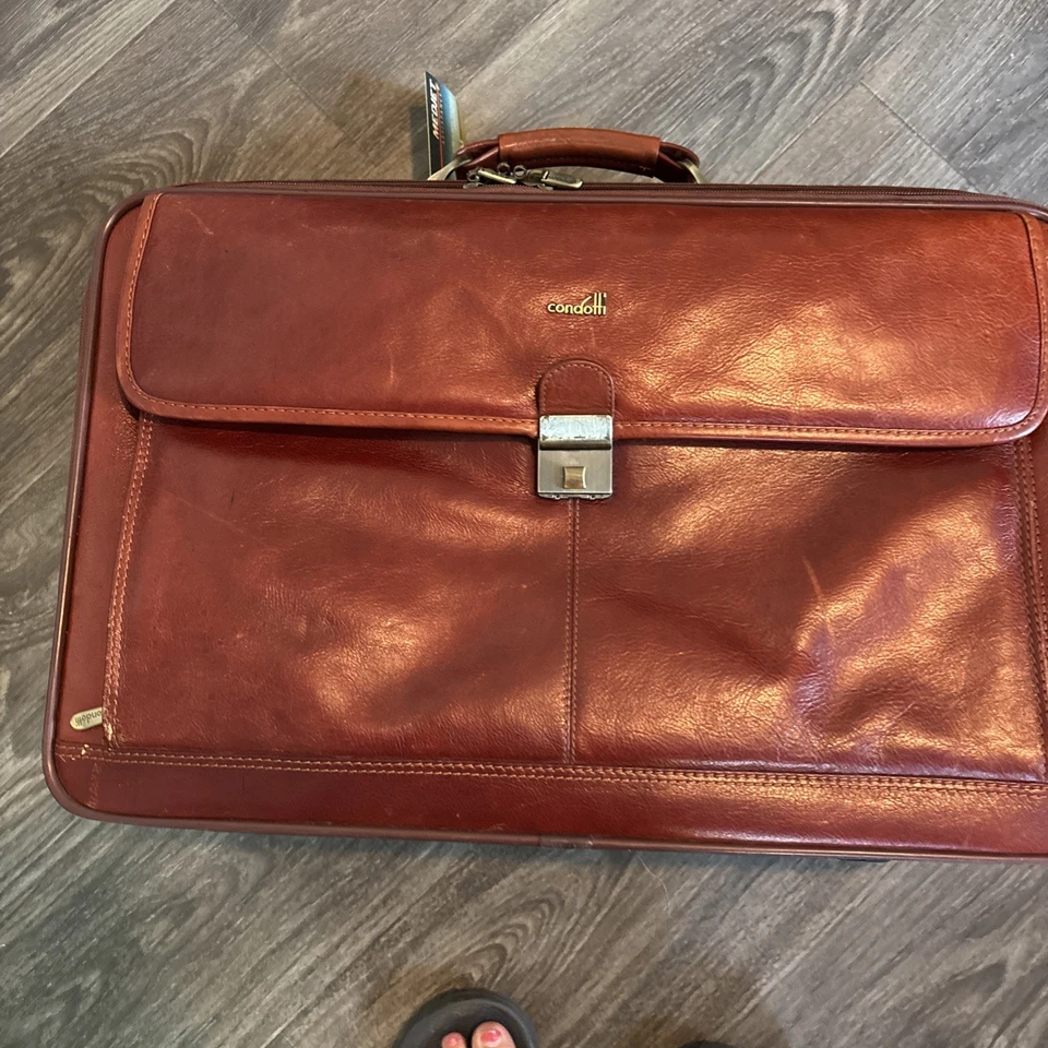 Condotti 手工皮革随身携带滚动袋公文包挎包行李箱  — 第 4/4 张图片