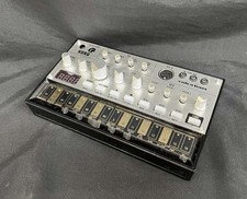 KORG Volca Bass Analogue Bass Synth Synthesizer Rhythm Machine Good Condition