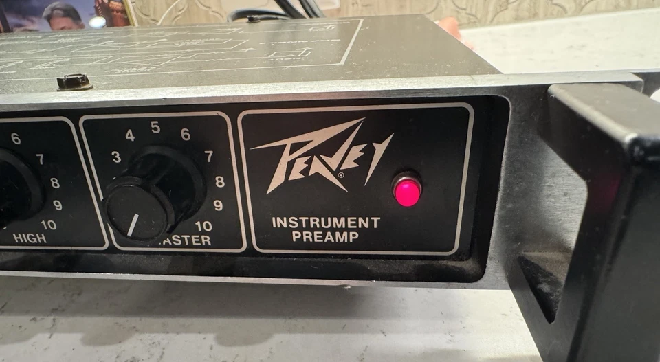 Preamplificador de instrumento Peavey IP-1 con ecualizador, ecualizador, rack vintage, raro Foto 2 de 4