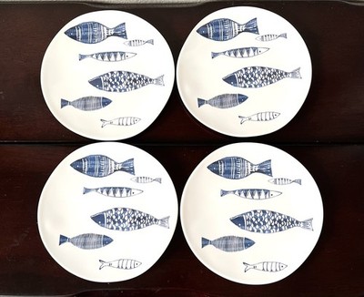 Set of 4 Sur La Table Melamine 6.75  Appetizer/Salad Plates Blue White Fish