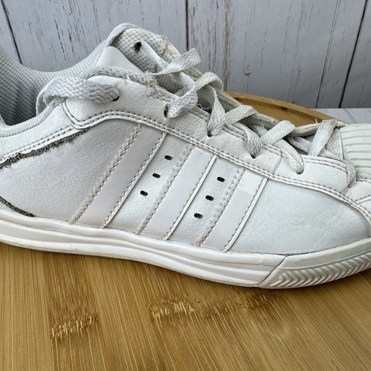 Adidas Superstar Volcano Mens Size 7 US White Leather Lace 