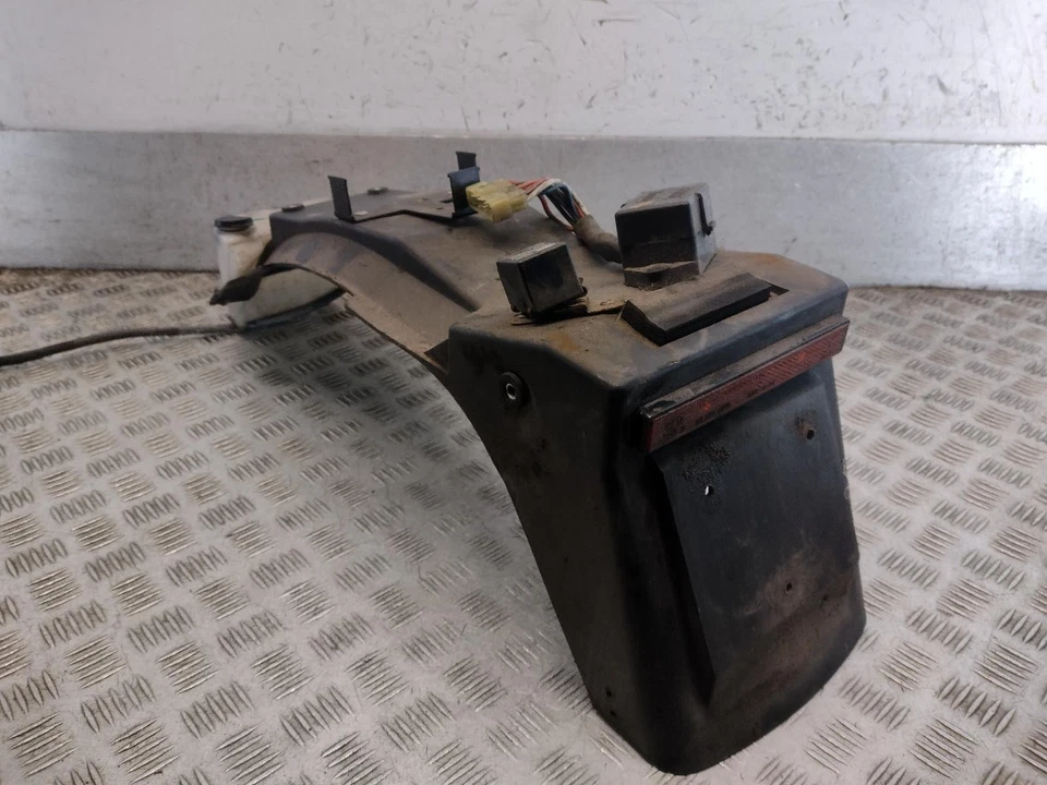 Triumph Speed Triple 885 1995 Undertray Foto 4 de 4