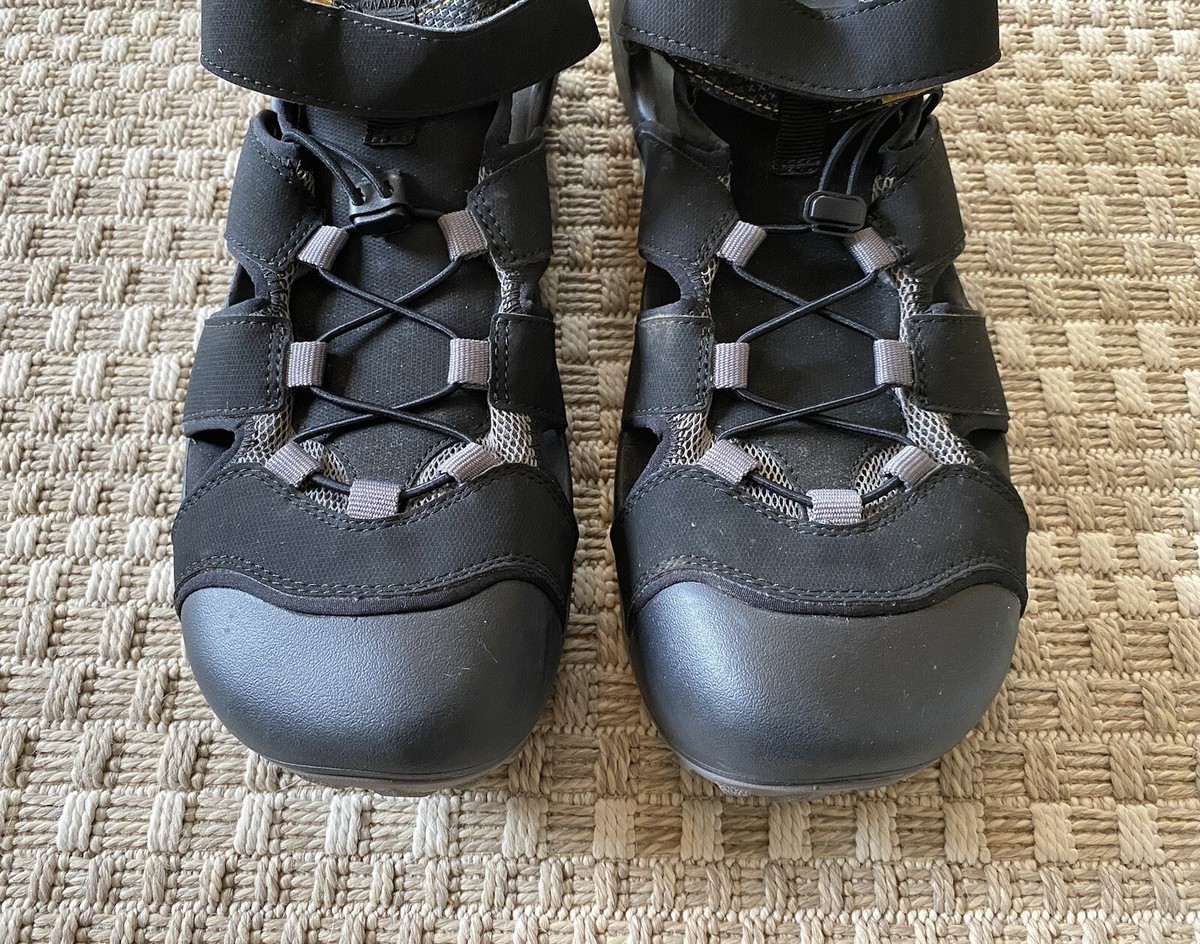 Teva Sandal Flintwood Quick Dry Adjustable Comfort Travel Outdoor Black Grey 13 TEVA Flintwood Waterproof Sandals - men main image 3