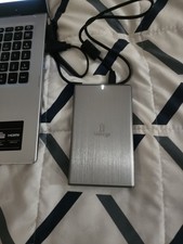 IOMEGA 250GB EXTERNAL HARD DRIVE LPHD-UP 31770000 SILVER WITH USB CABLE