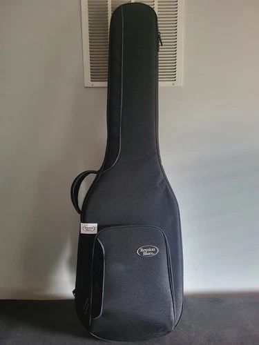 Squier 40th Anniversary Vintage Edition P-Bass w/ Reunion Blues Continental Bag image 7