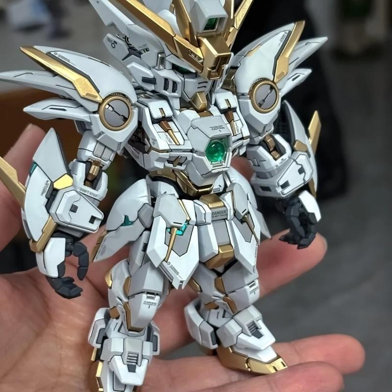 MGSD Wing Zero Snow White Ew Angel Version Spray Painted Plastic