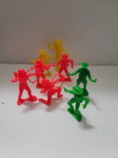 VTG 1970s Lot of 8 Timmee Yellow Red Plastic 70mm Cowboys  Indians Western Toys
