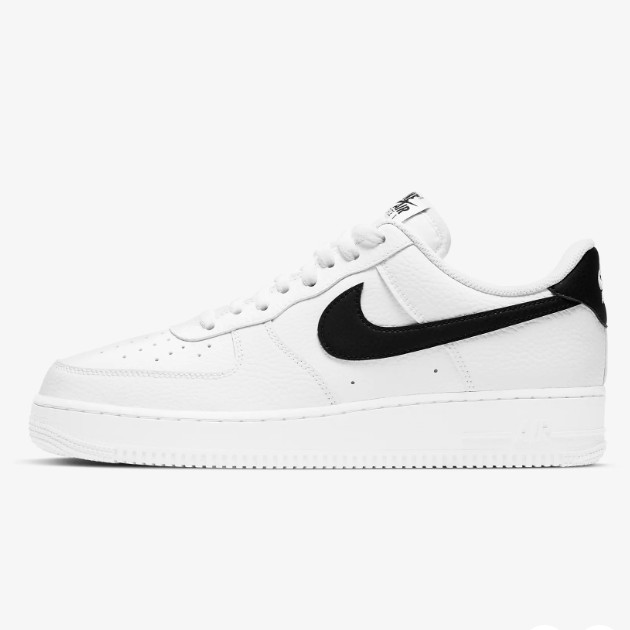 Кожаные кроссовки Nike Air Force 1 07 белые (CT2302-100) Доставлены срочной доставкой