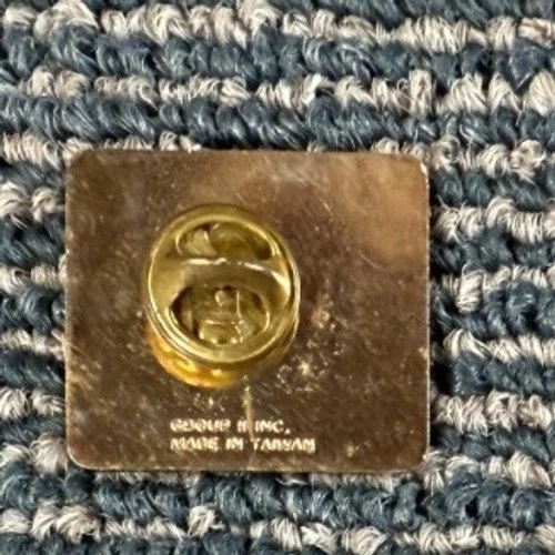 Rare McDonalds Nintendo Super Mario Brothers Enamel Lapel Pin Nice - Image 3 of 3