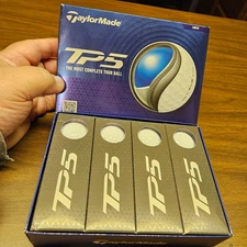 NEW Taylormade tp5 golf balls