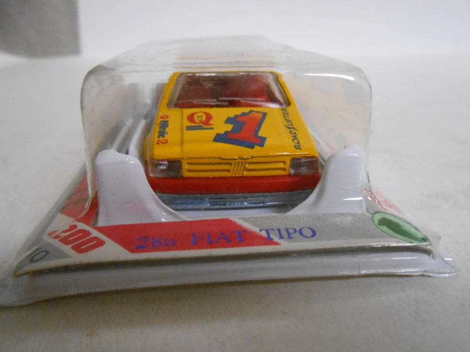 MAJORETTE #280 菲亚特 Tipo 1/56 复古压铸玩具模型汽车 — 第 4/4 张图片