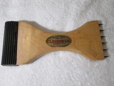 Vintage C.S. Osborne Webbing Stretcher New Old Stock