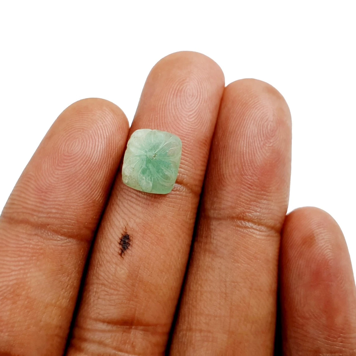 Natural Emerald Gemstone Carved Hand Polished Cushion Shape Stone For Jewelry