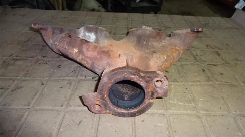 Colector de escape 2,2 L VIN 4 octavo dígito compatible con 98-02 CAVALIER 615198 Foto 2 de 4