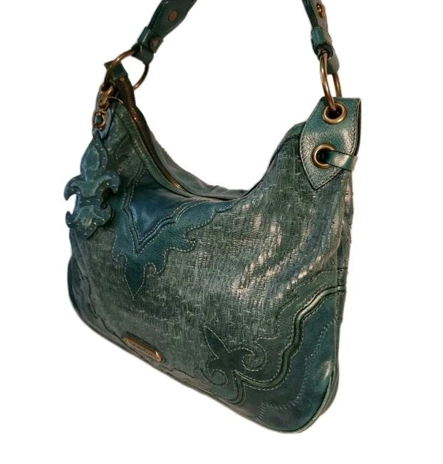 ISABELLA FIORE FLEUR DE LIS CHARMED BLUE KNIGHT BRITNEY SHOULDERBAG Y2K $595 - Image 4 of 4