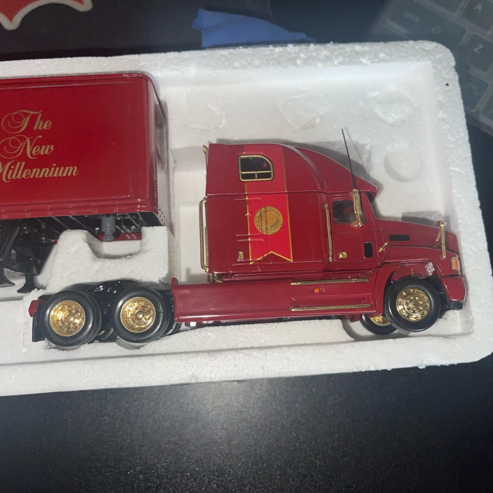 Matchbox Limited Edition The New Millennium Mack Tractor Trailer Truck Dinky - Image 2 of 4