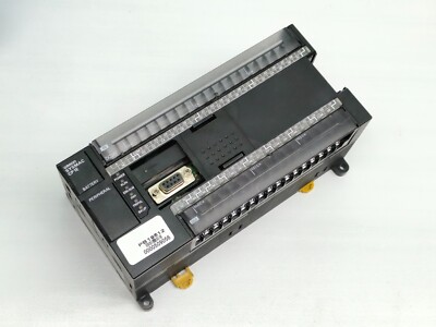 OMRON  SYSMAC CP1E CP1E-N60DT-D CP1EN60DTD Programmable Controller