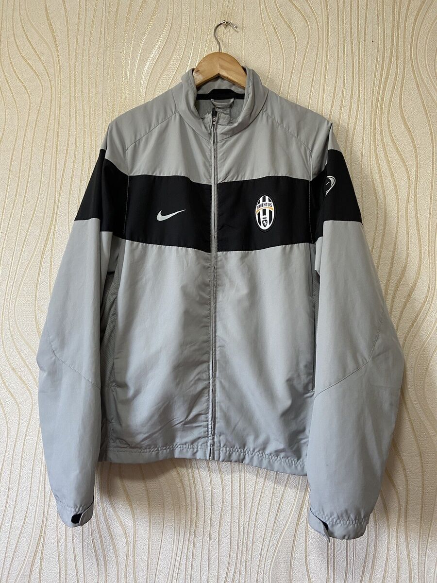 JUVENTUS 2009 2010 FOOTBALL SOCCER TOP TRACK JACKET NIKE JUVENTUS 2009 2010 FOOTBALL SOCCER TOP TRACK JACKET NIKE