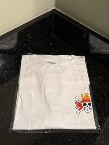 T-shirt One Piece X Burger King – Édition Limitée Luffy – Taille L, Neuf Avec étiquettes