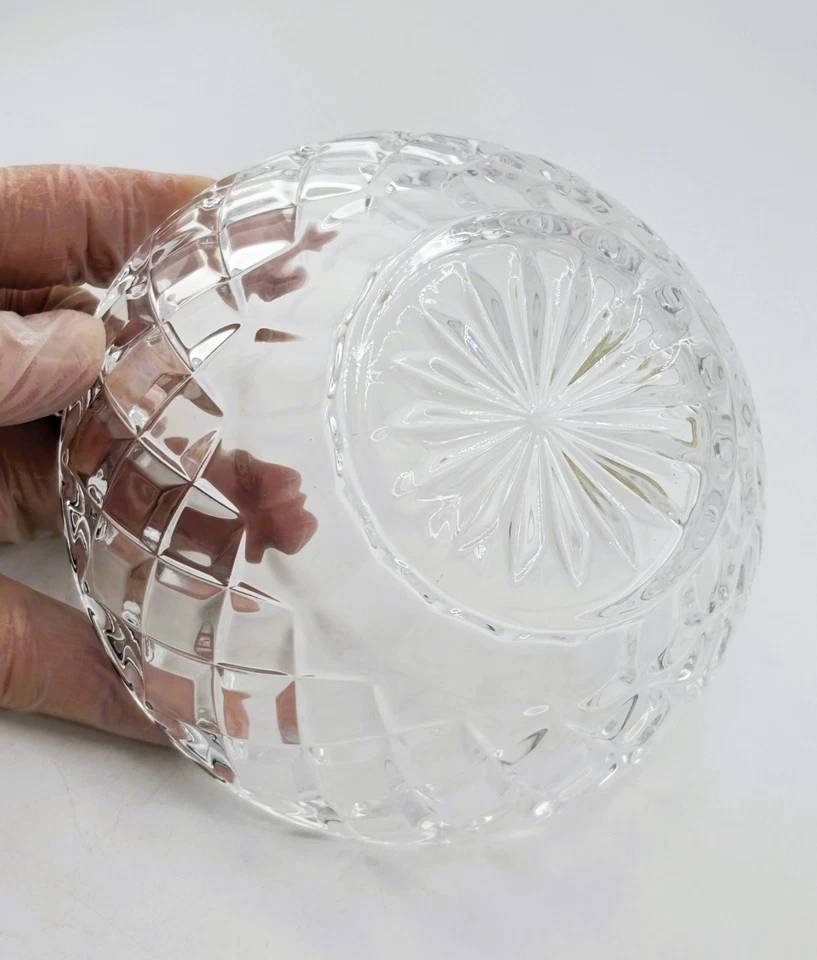 Lenox Crystal Diamond Bowl Full Lead Crystal Czech Republic with Certificate 5" - Image 4 of 4
