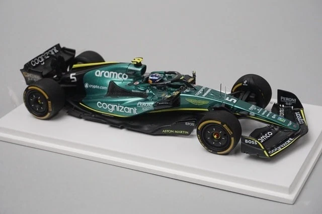 1:43 SPARK NKN01 AMR22 SV Mexican GP 2022 #5 Sebastian Vettel SEVEN COLLECTION - Image 3 of 4