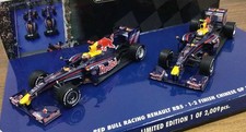 Red Bull Renault RB5 1 2 Finish 402 091415 MINICHAMPS