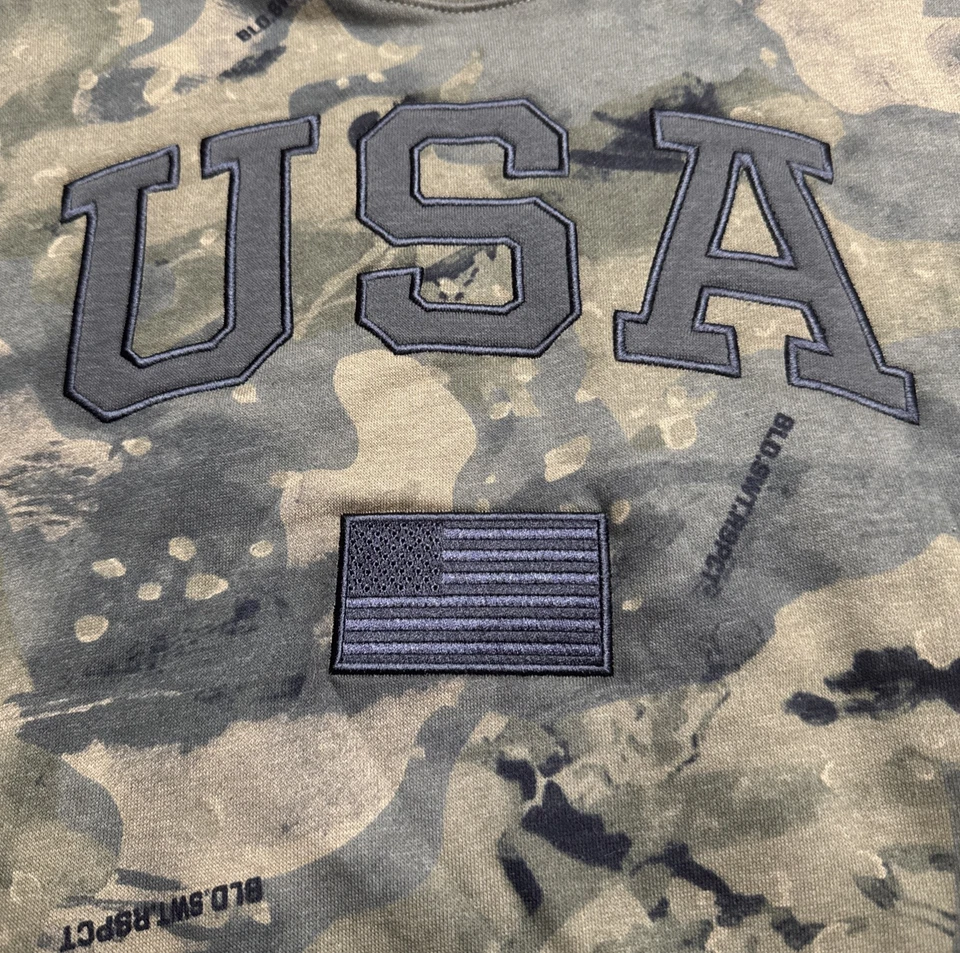 Sudadera UNDER ARMOUR Project Rock Camuflaje Verterans Day EE. UU. Cuello Redondo Mujer Talla S Foto 3 de 4