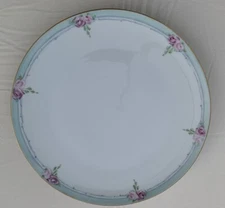 Tressemann & Vogt Antique Limoges France T&V Hand Painted Gold Edge Large Plate