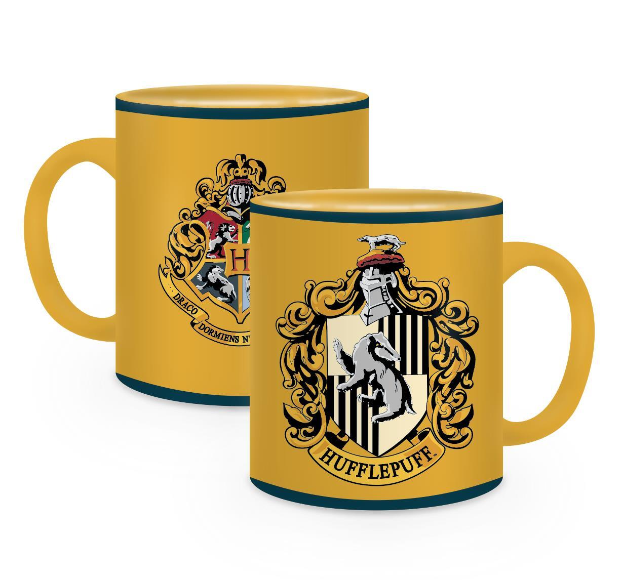 Merchandising Harry Potter: Half Moon Bay - Hufflepuff Crest (Mug / Tazza)