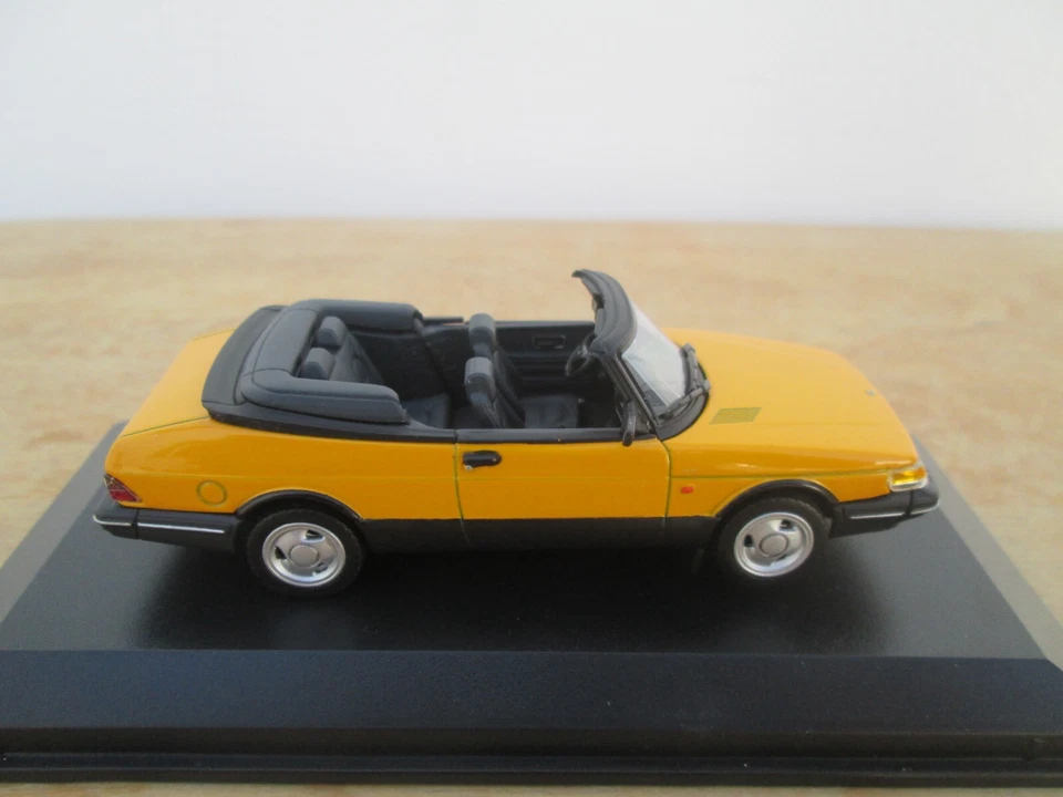 Saab 900 Turbo 16 S Cabriolet - 1/43 Norev - Image 4 of 4