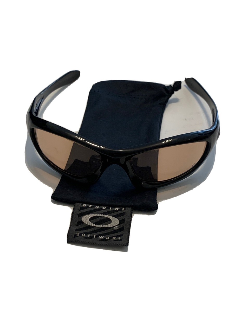 Oakley Monster Dog Polished Black w/VR50 to Brown Transition SKU