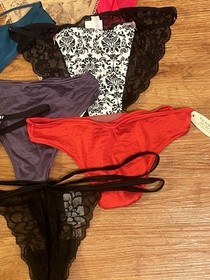 New With Tags VICTORIAS SECRET VERY SEXY Lot Of 10 Thong PANTy Medium Lace