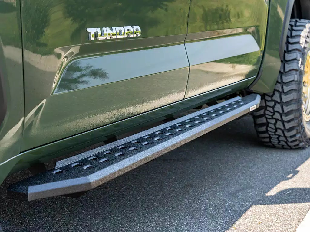 Go Rhino RB20 Slim Running Boards Side Steps Fit Crew Cab