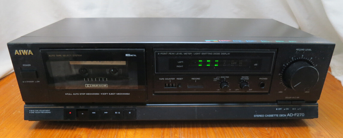 AIWA STEREO CASSETTE DECK FF70 カセットデッキ AIWA STEREO CASSETTE DECK FF70 カセットデッキ Aiwa Stereo Cassette