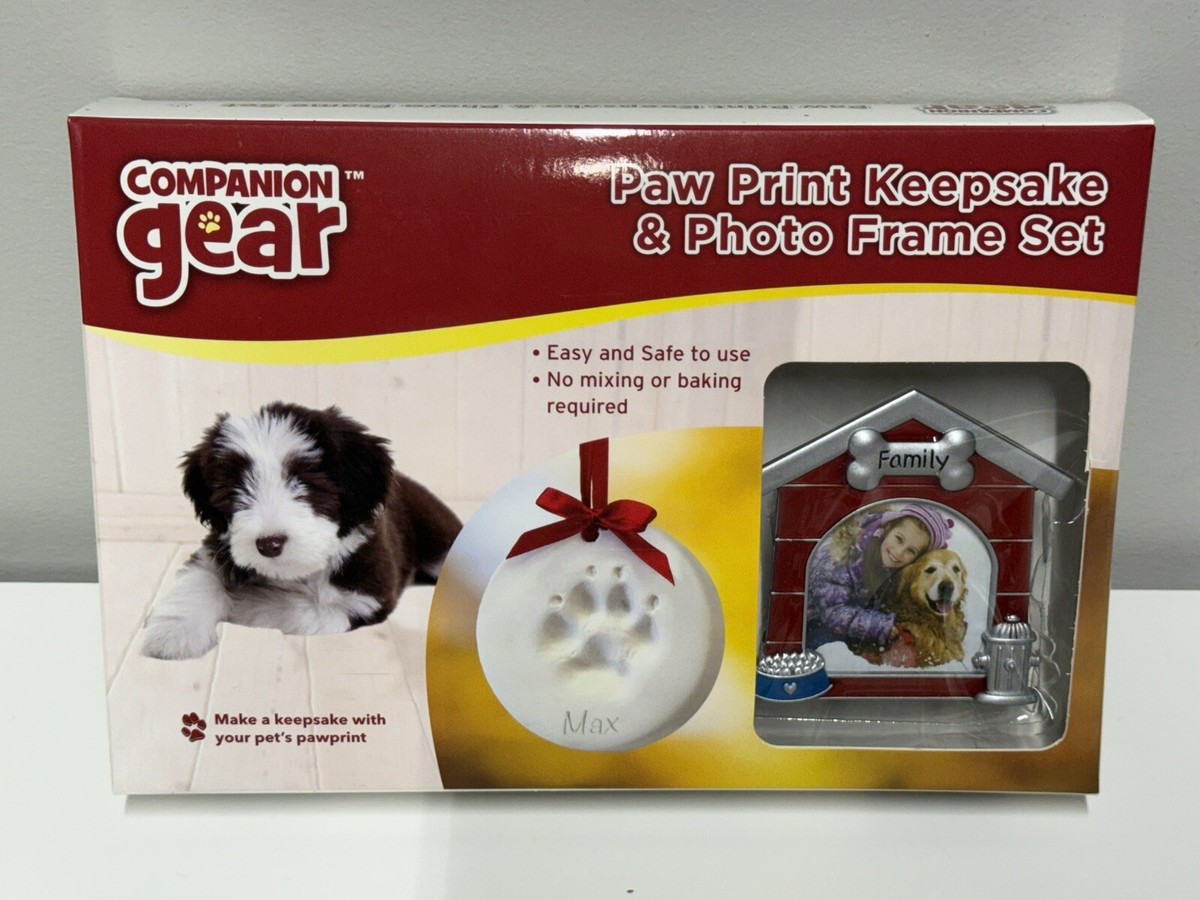 NEW Companion Gear Paw Print Keepsake Mold & Red/Silver  Pet Gear Frame main image 0