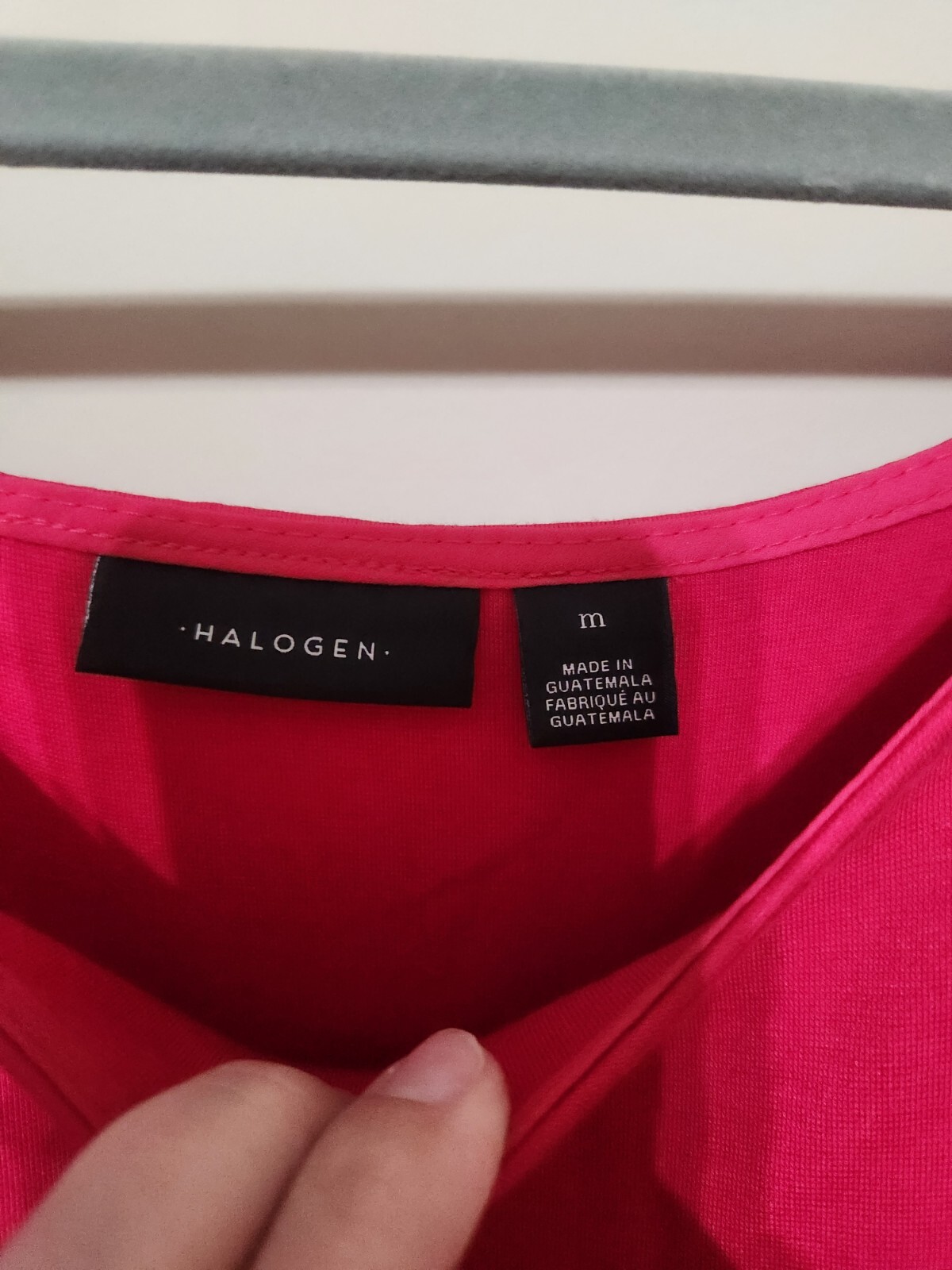 Halogen Pink Cold Shutter Top Size Medium Women's - image 4