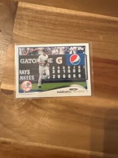 large lot of mixed vintage baseball cards- Cal Ripken Jr, Mariano Rivera 