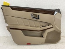 Mercedes E-Klasse S212 Bj.11 Türverkleidung vorn links beige Leder Mercedes E-Klasse S212 Bj.11 Türverkleidung vorn links beige Leder